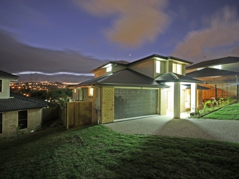Carrara QLD 4211