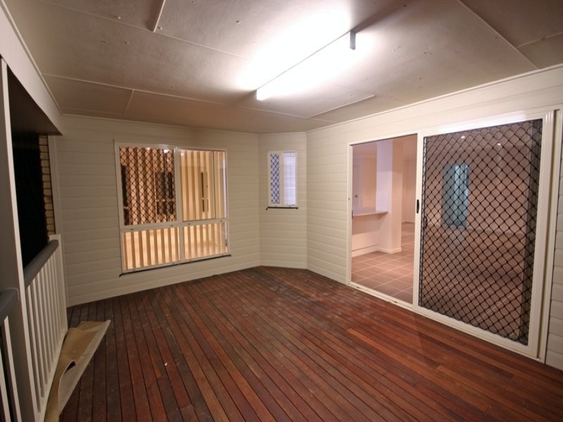 Carrara QLD 4211