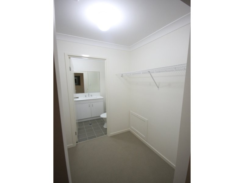 Carrara QLD 4211