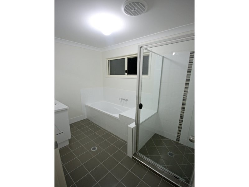 Carrara QLD 4211