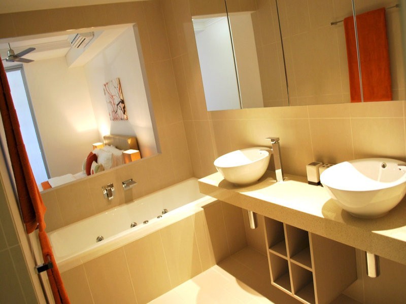 Chevron Island QLD 4217