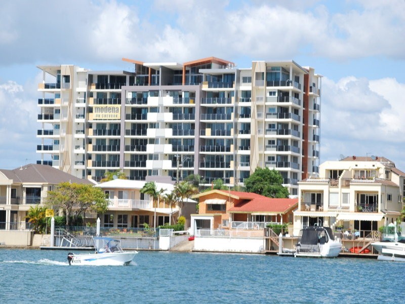 Chevron Island QLD 4217