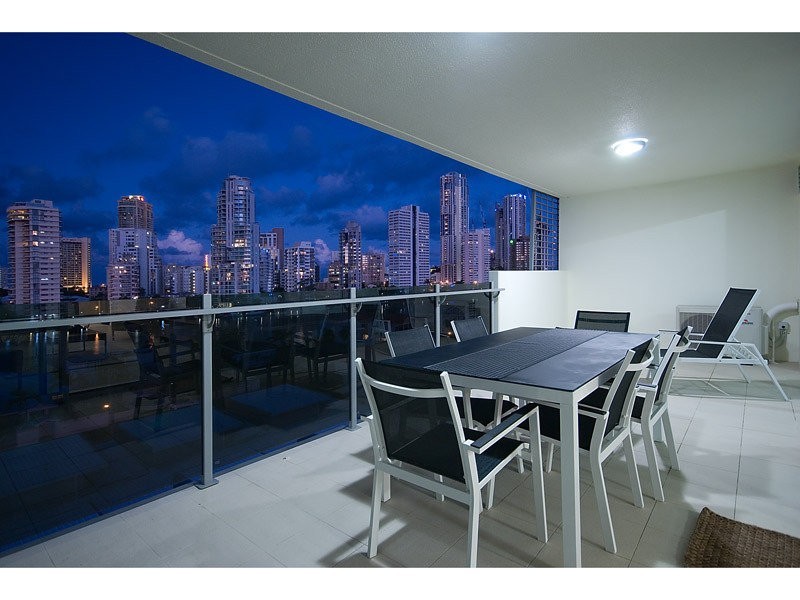 Chevron Island QLD 4217