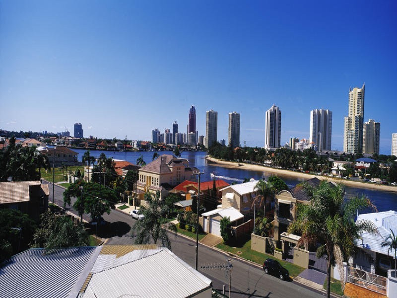 Chevron Island QLD 4217