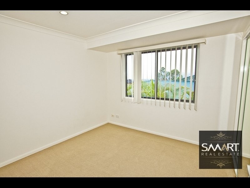 Highland Park QLD 4211