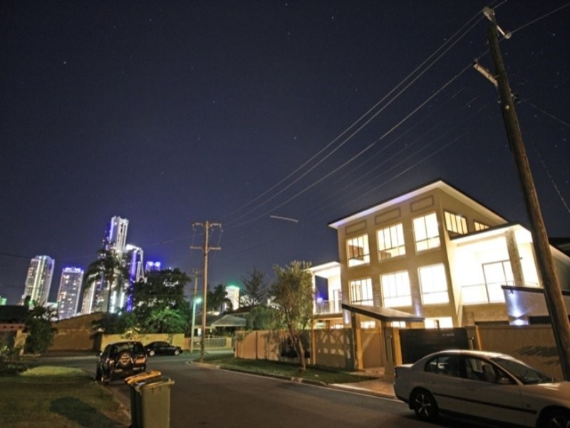 Surfers Paradise QLD 4217
