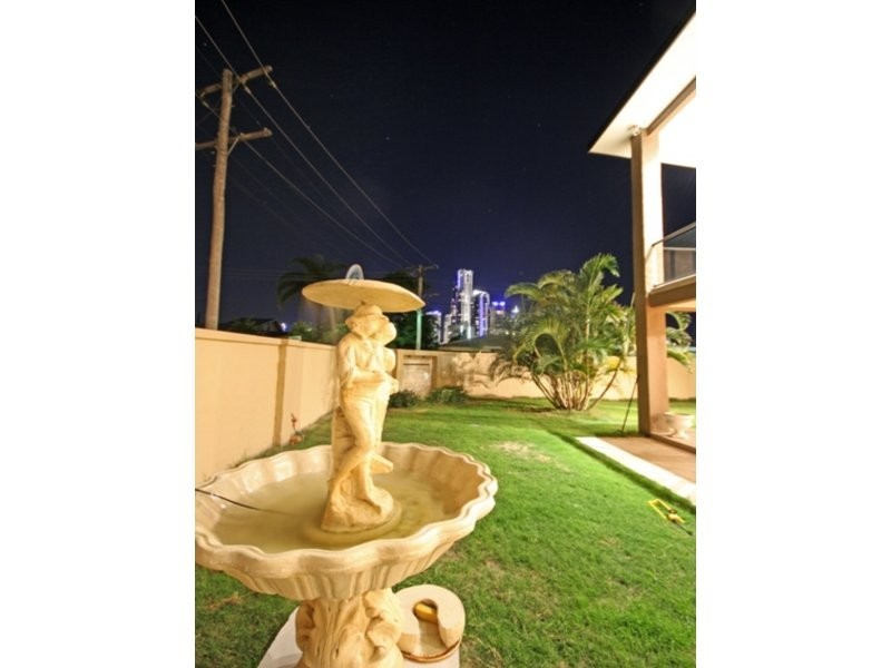 Surfers Paradise QLD 4217