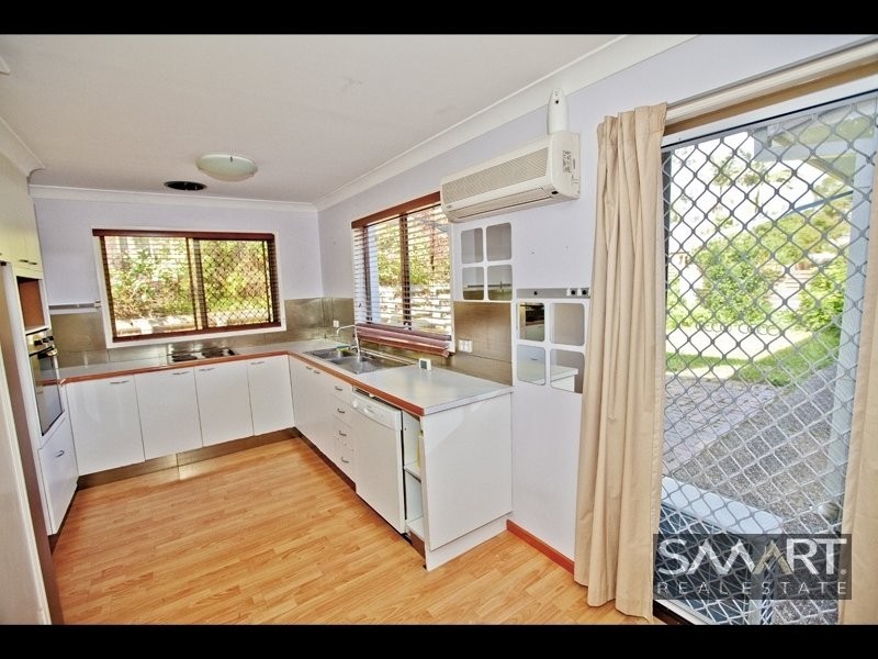 Ashmore QLD 4214