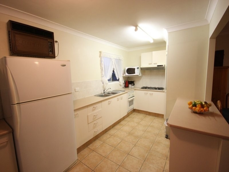 Labrador QLD 4215