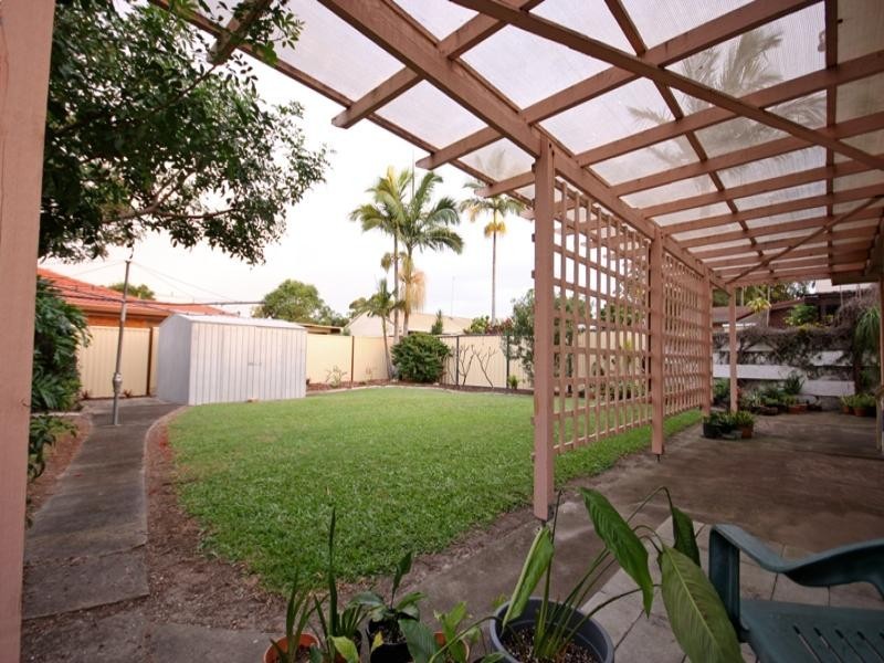 Labrador QLD 4215