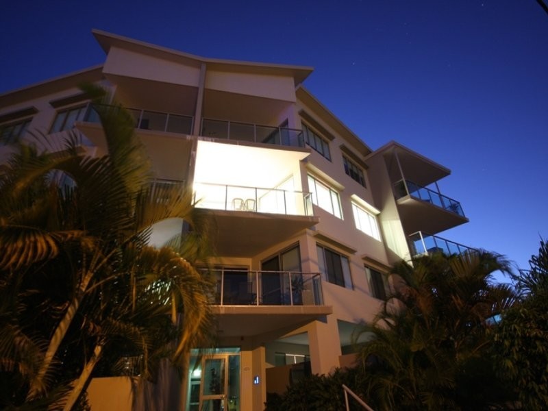Chevron Island QLD 4217