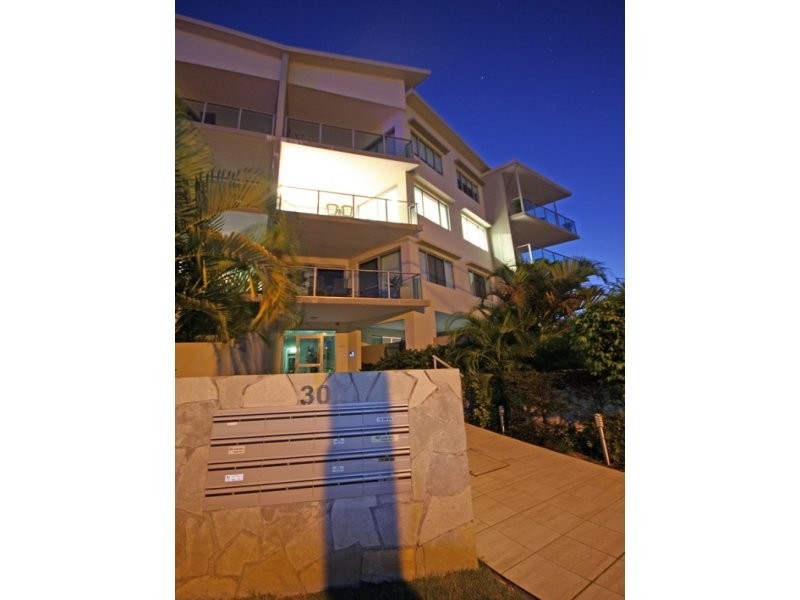 Chevron Island QLD 4217