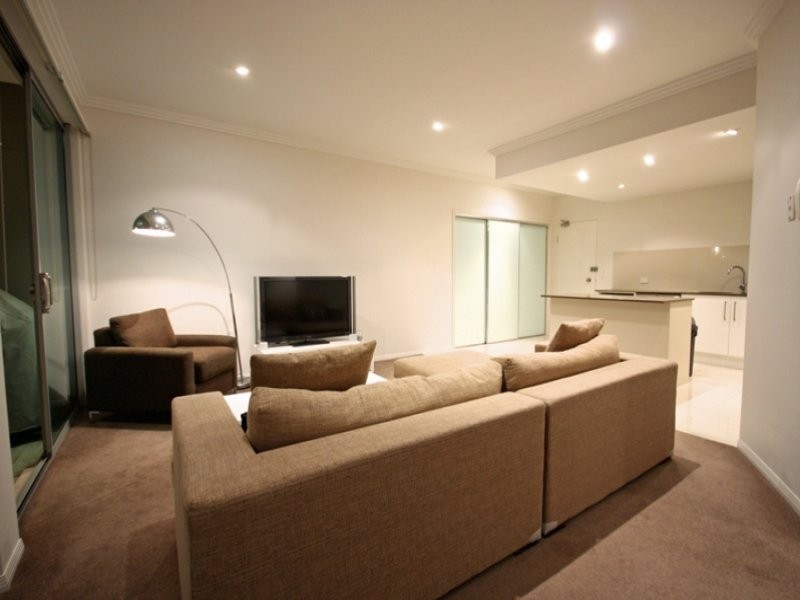 Chevron Island QLD 4217