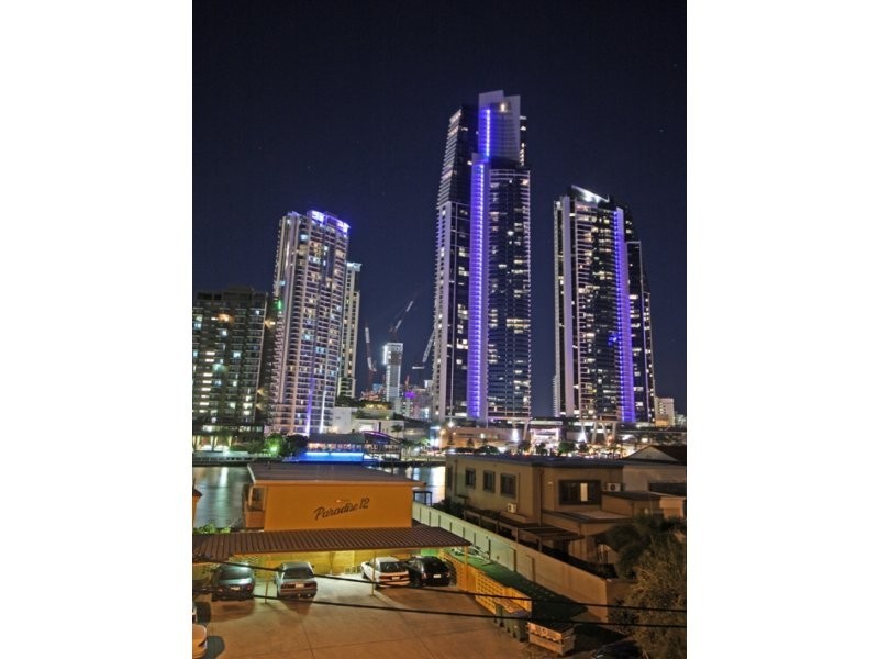 Chevron Island QLD 4217