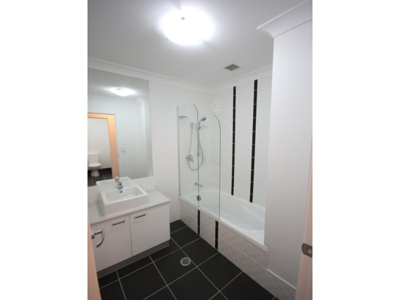 Southport QLD 4215