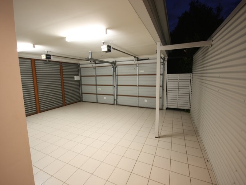 Highland Park QLD 4211