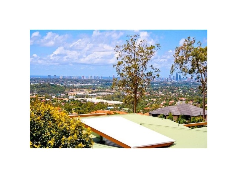 Highland Park QLD 4211