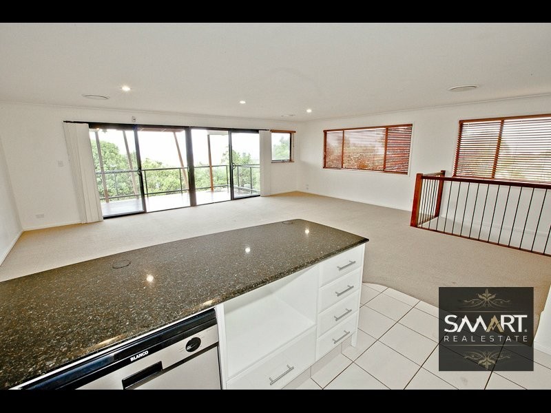 Highland Park QLD 4211