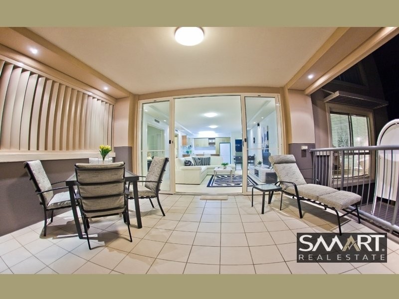 Hope Island QLD 4212