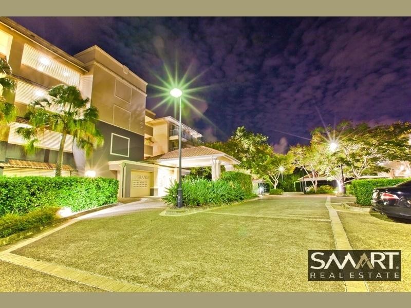 Hope Island QLD 4212