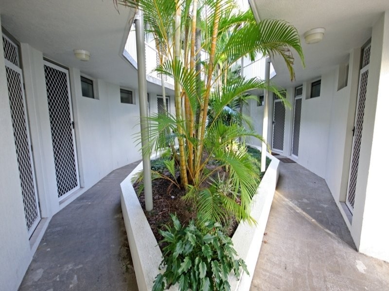 Chevron Island QLD 4217