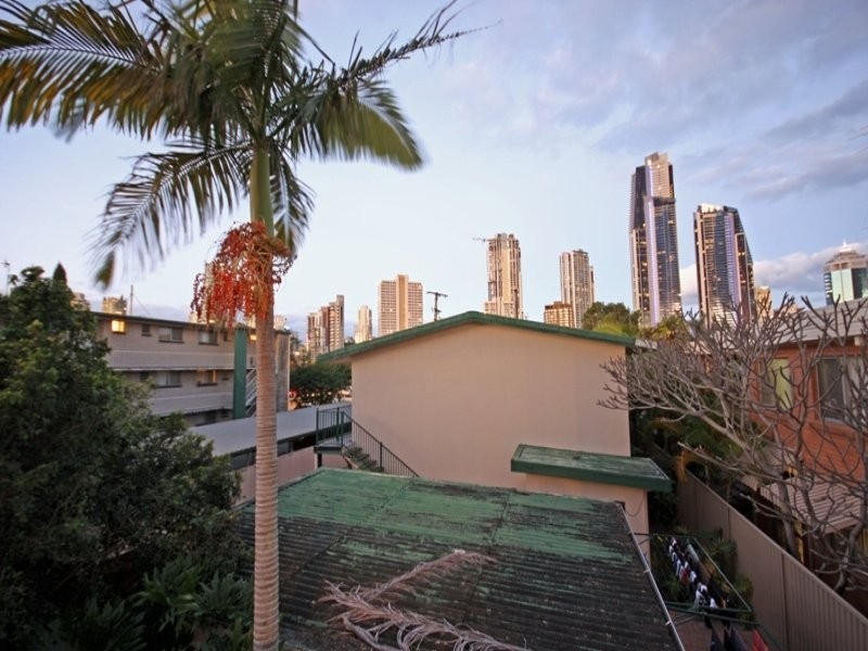 Chevron Island QLD 4217