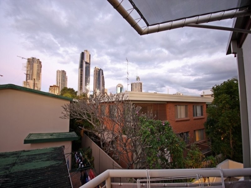 Chevron Island QLD 4217