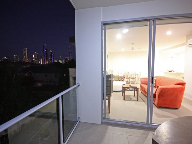 Chevron Island QLD 4217