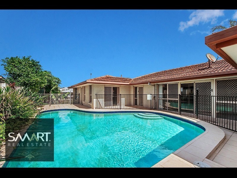 31 Southern Cross Drive, Chevron Island QLD 4217