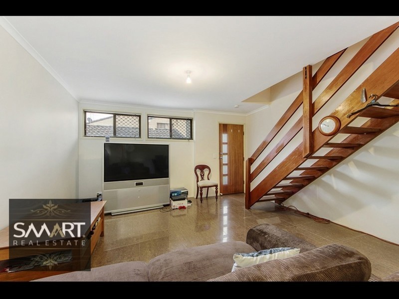 5/7 Christina Court, Mermaid Waters QLD 4218