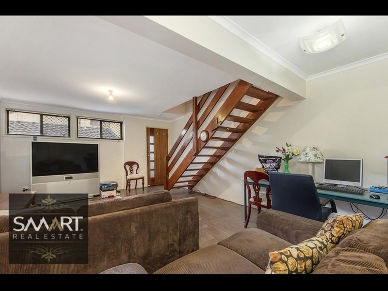 5/7 Christina Court, Mermaid Waters QLD 4218