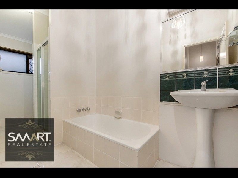 5/7 Christina Court, Mermaid Waters QLD 4218