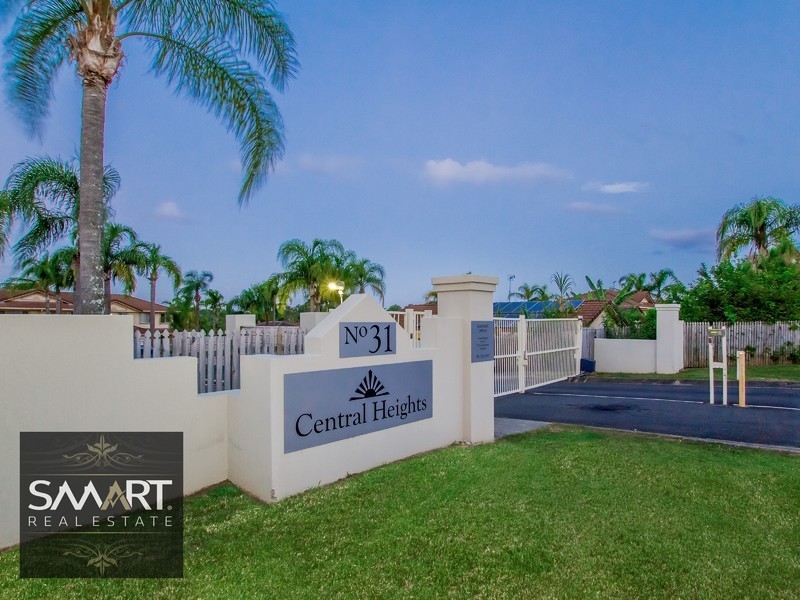 177/31 Usher Avenue, Labrador QLD 4215