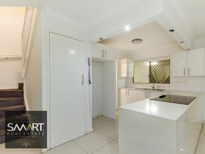 177/31 Usher Avenue, Labrador QLD 4215