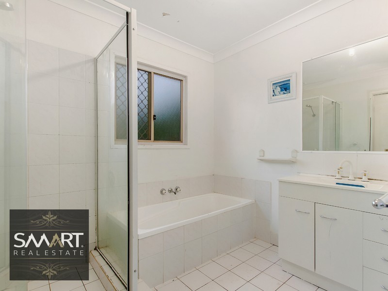 177/31 Usher Avenue, Labrador QLD 4215
