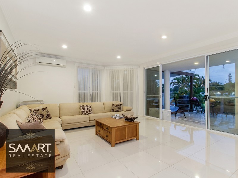 96 Cabana Boulevard, Benowa Waters QLD 4217
