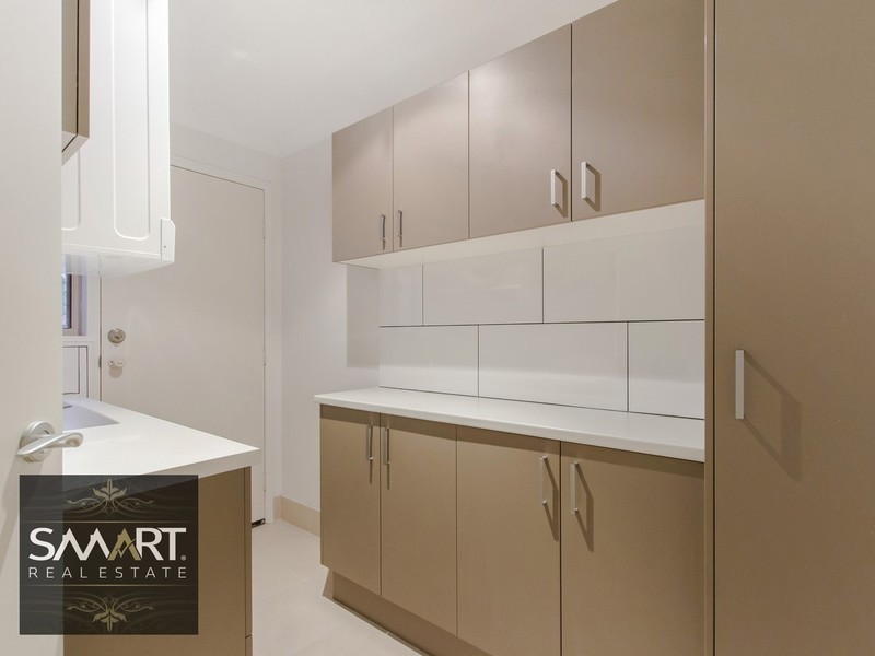 31/88 Cotlew Street East, Southport QLD 4215