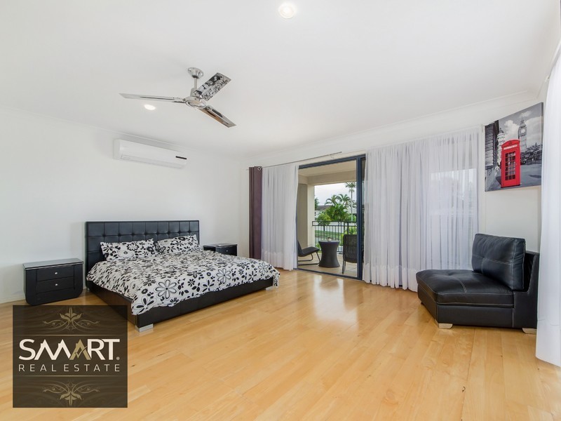 92 Central Street, Labrador QLD 4215