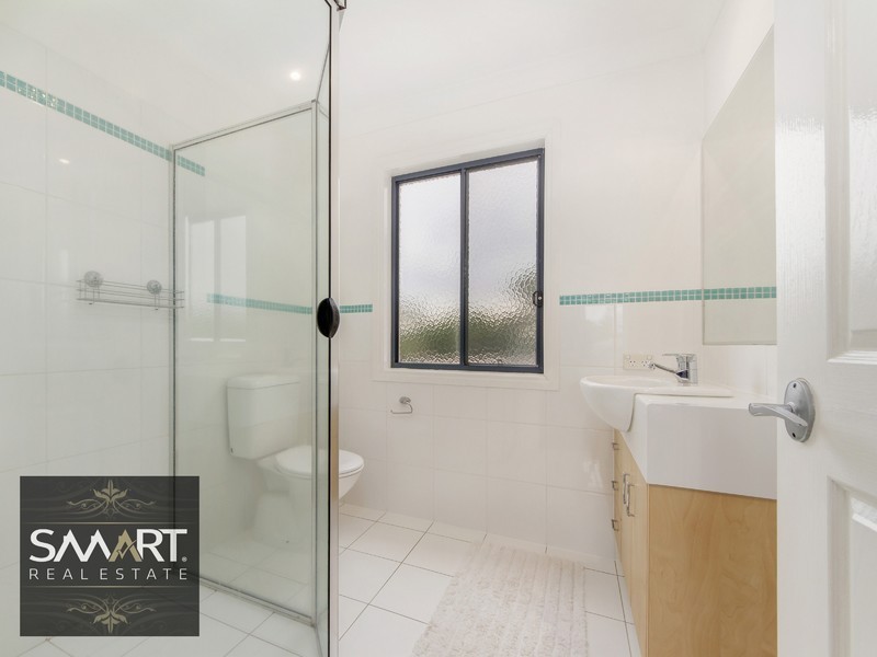 92 Central Street, Labrador QLD 4215