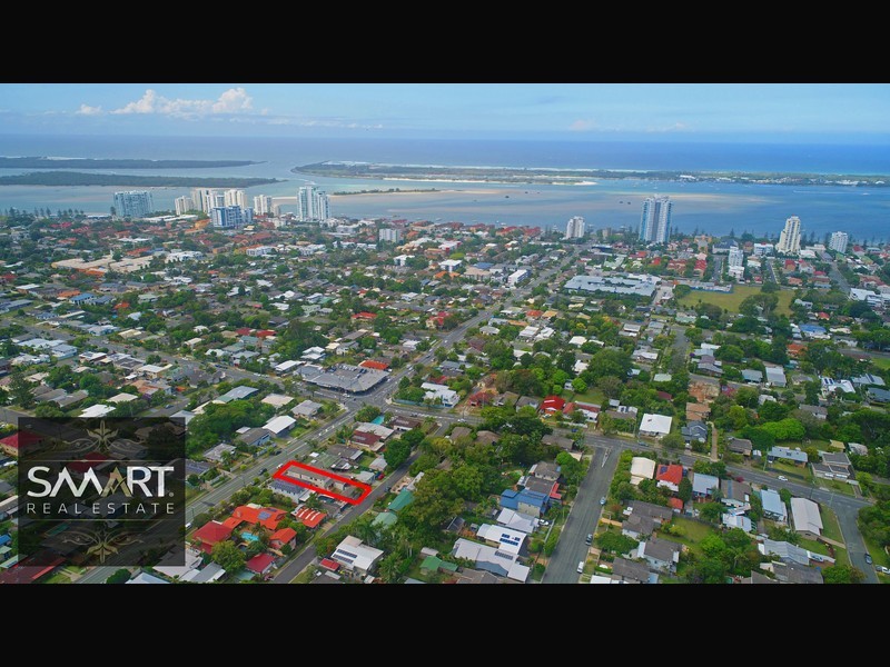 92 Central Street, Labrador QLD 4215