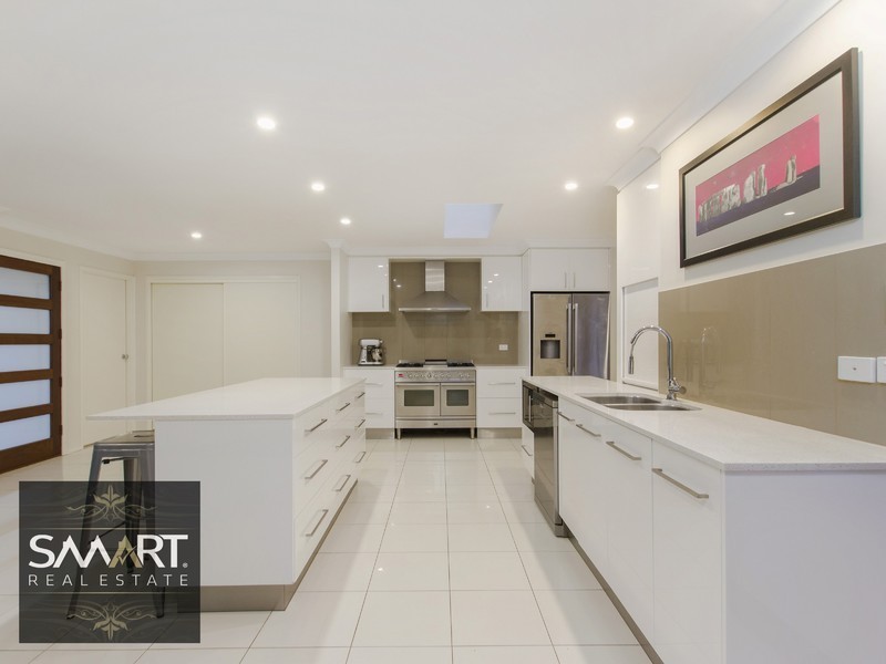 2 Tobermory Court, Merrimac QLD 4226