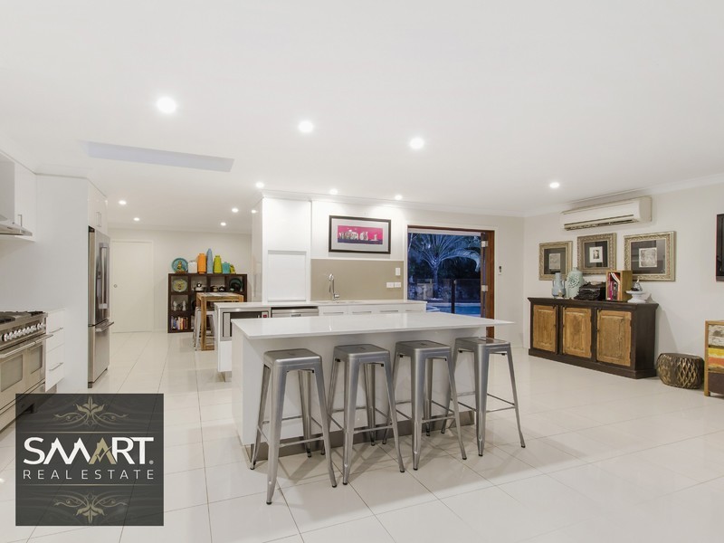 2 Tobermory Court, Merrimac QLD 4226