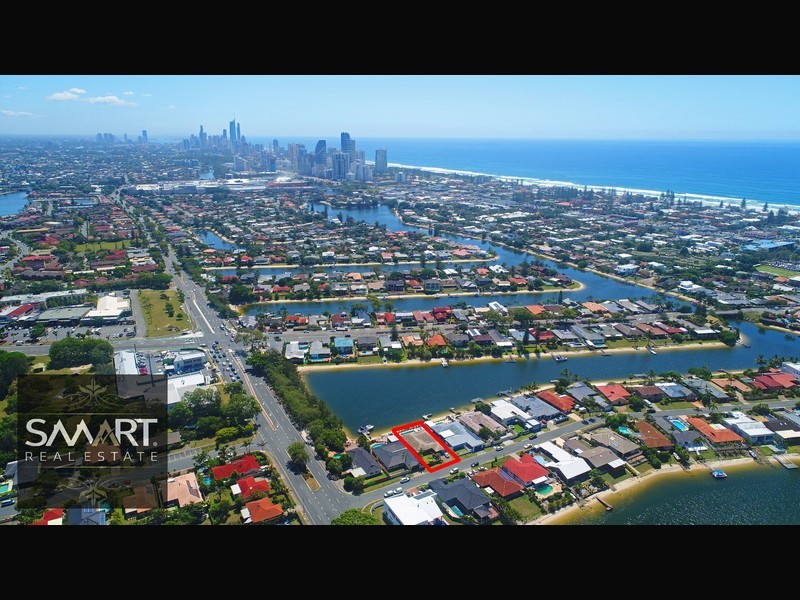 6 Weatherly Avenue, Mermaid Waters QLD 4218