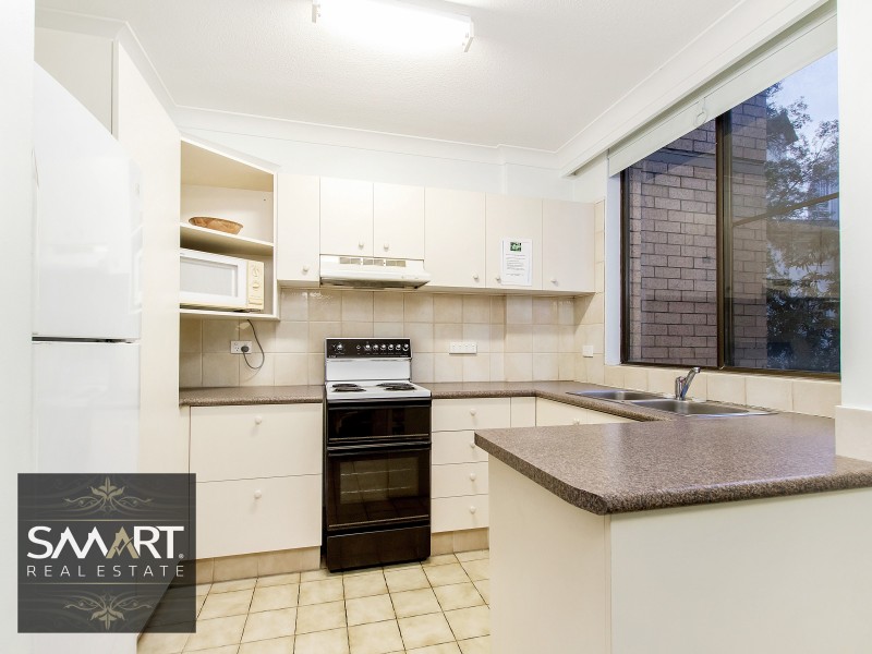 101/3 Oak Avenue, Surfers Paradise QLD 4217