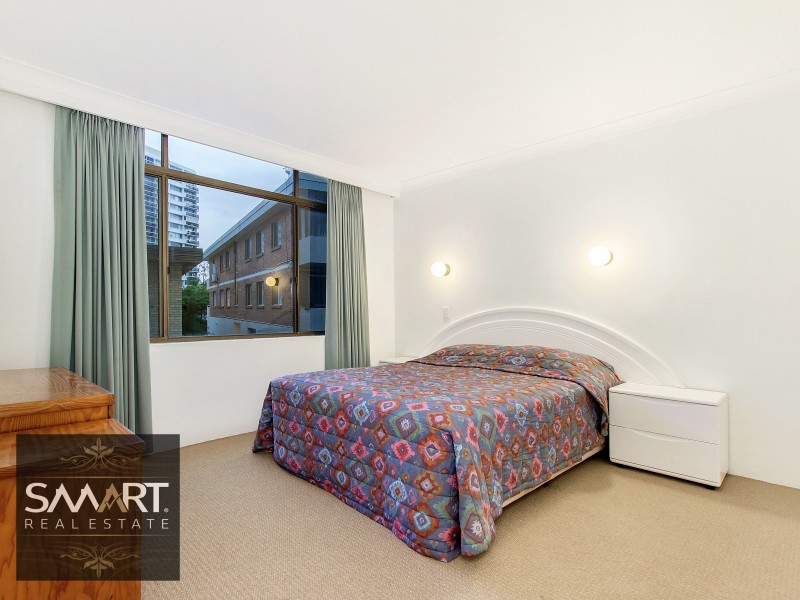 101/3 Oak Avenue, Surfers Paradise QLD 4217