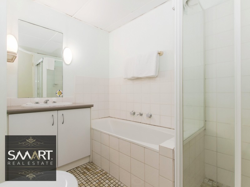 101/3 Oak Avenue, Surfers Paradise QLD 4217