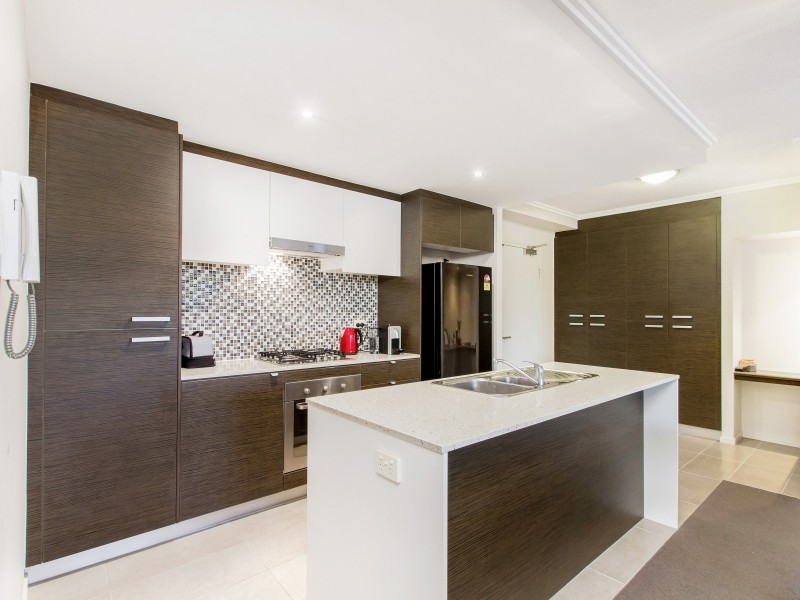 8a/154 Musgrave Avenue, Southport QLD 4215