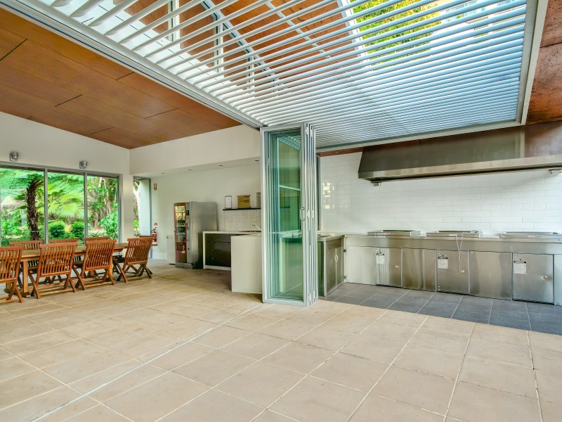 8a/154 Musgrave Avenue, Southport QLD 4215
