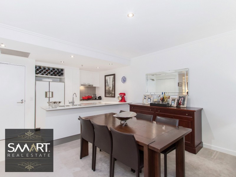 1405/33 T E Peters Drive, Broadbeach Waters QLD 4218