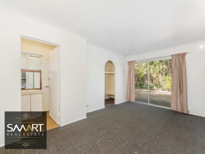 172 Stanhill Drive, Chevron Island QLD 4217
